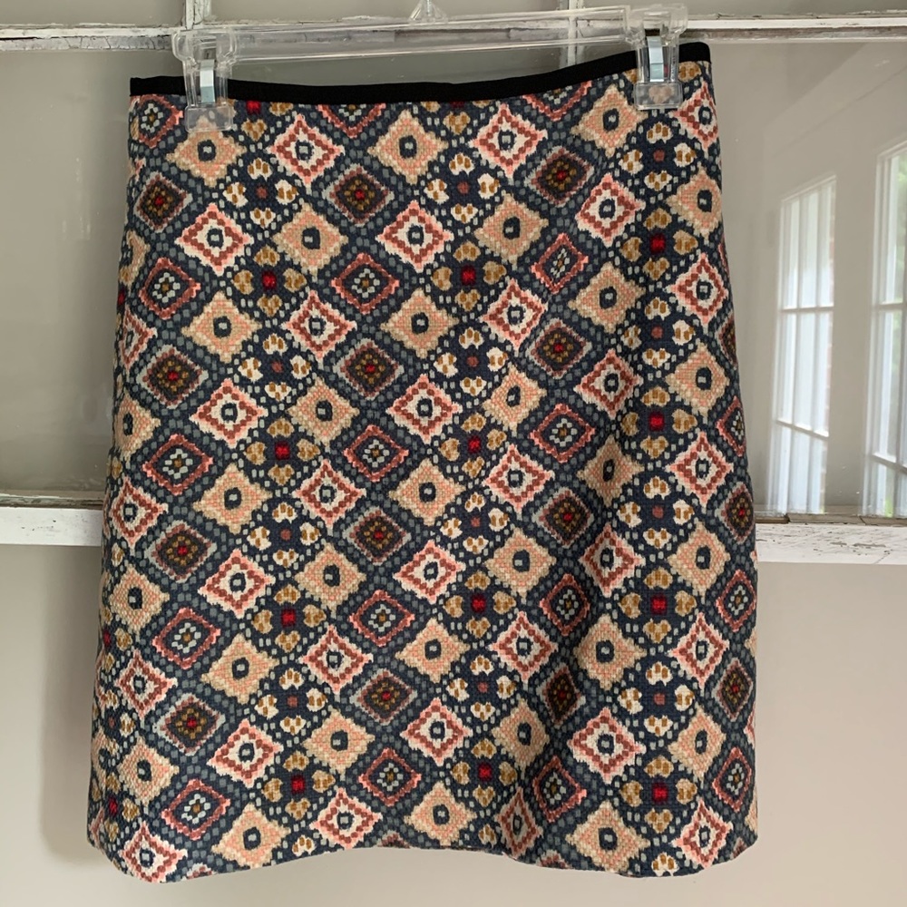 Loft skirt EUC